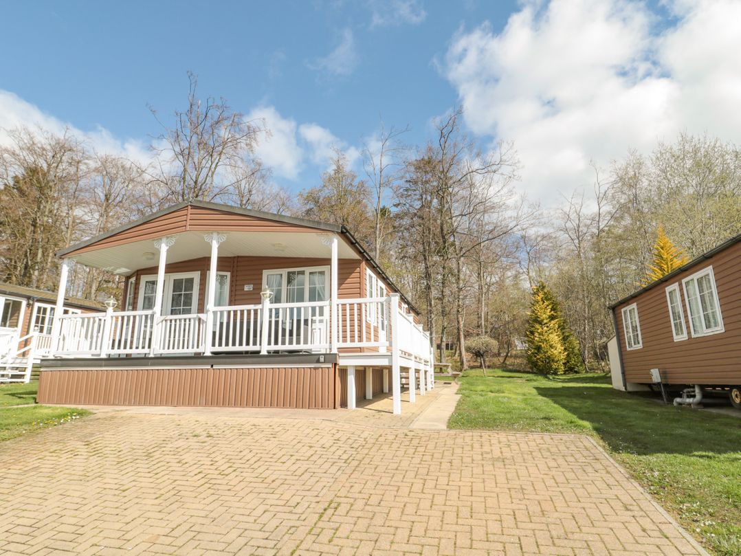 Betty's Lodge
