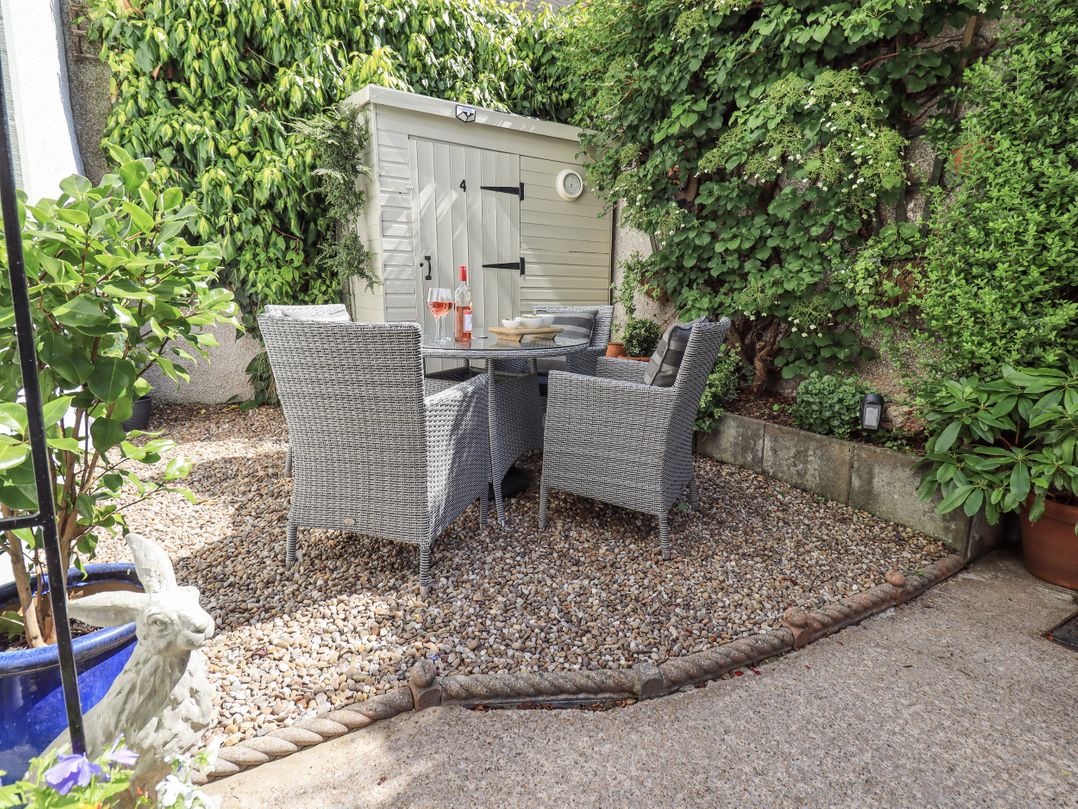 Hideaway Cottage