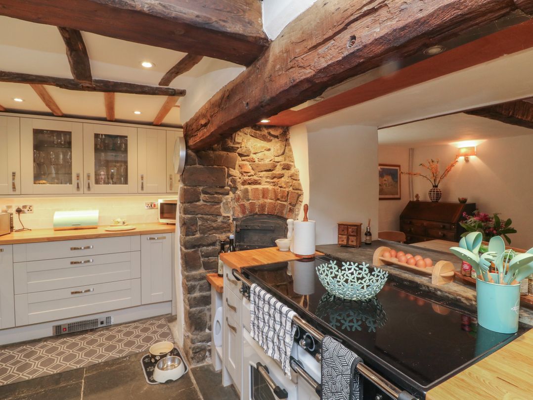 South Honeycroft Thatch