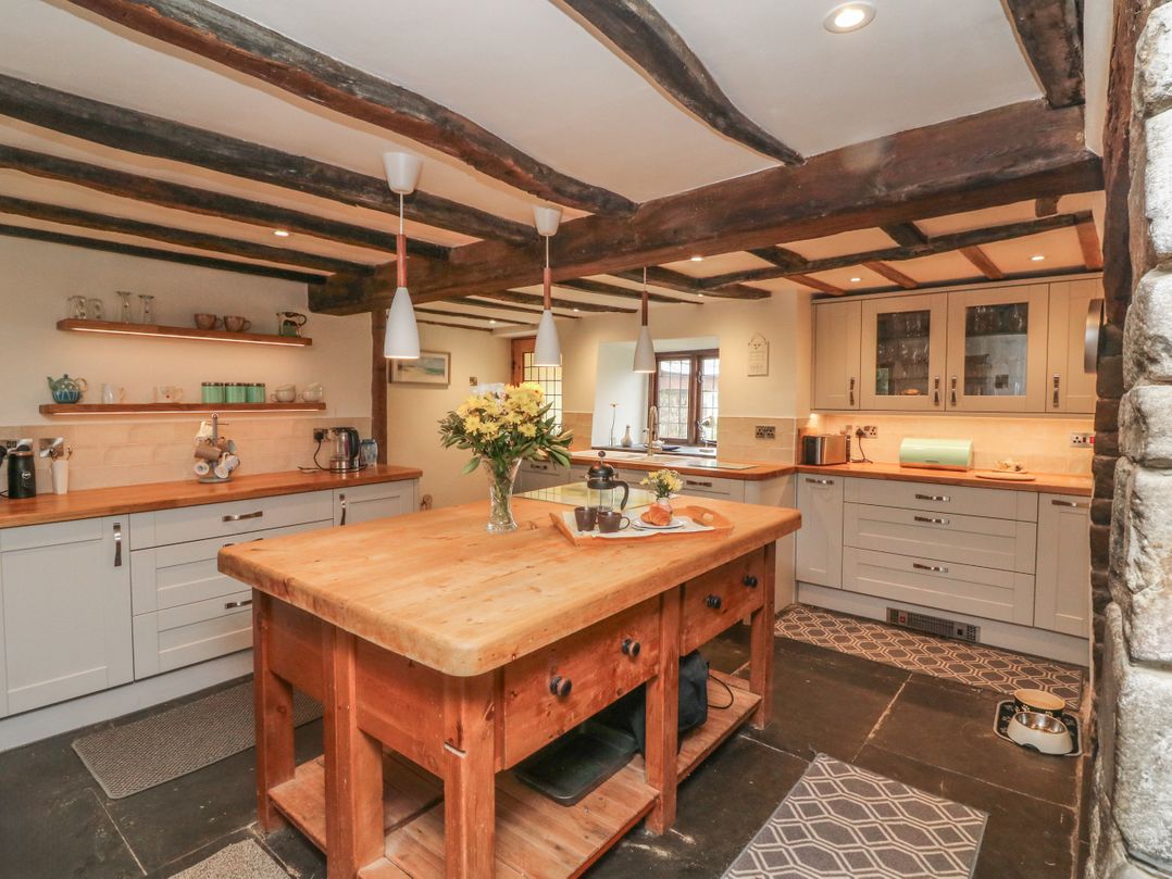 South Honeycroft Thatch