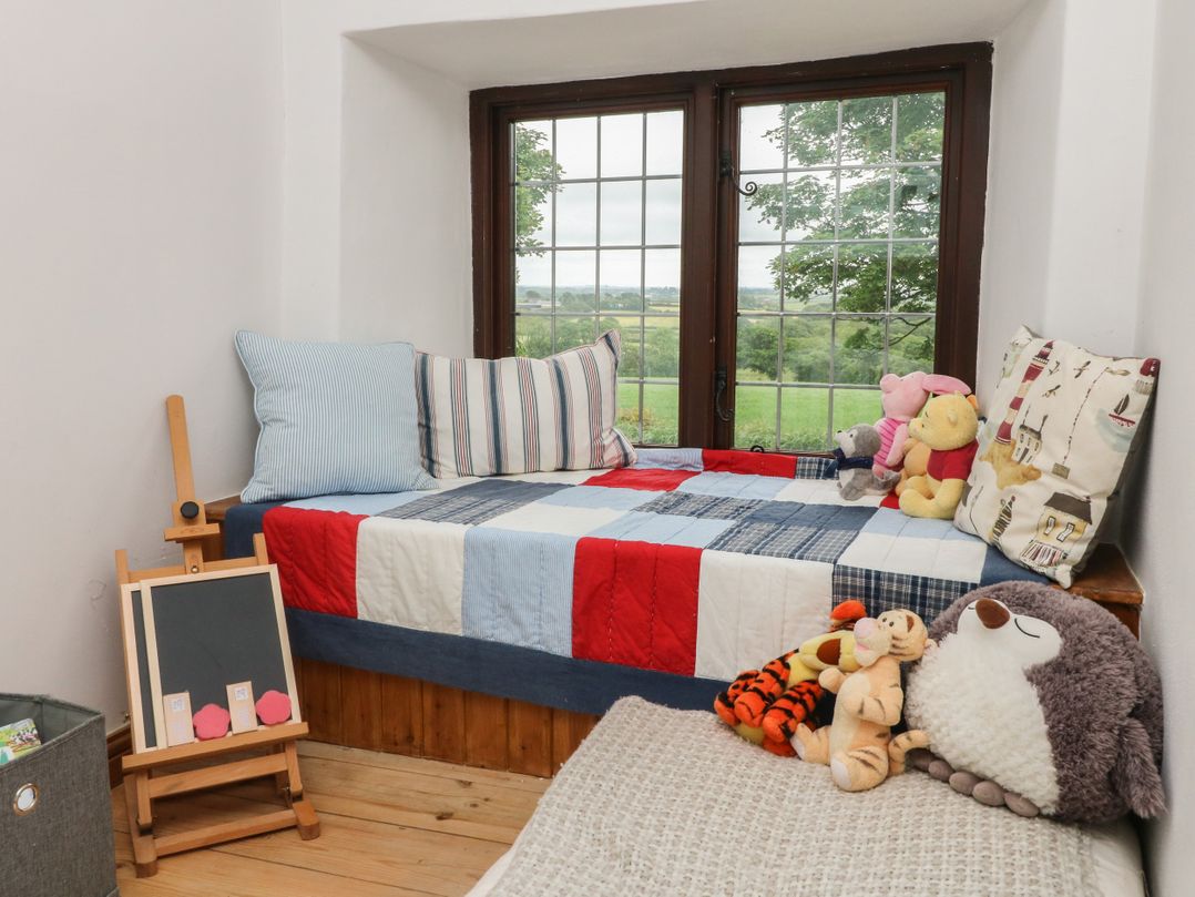 South Honeycroft Thatch