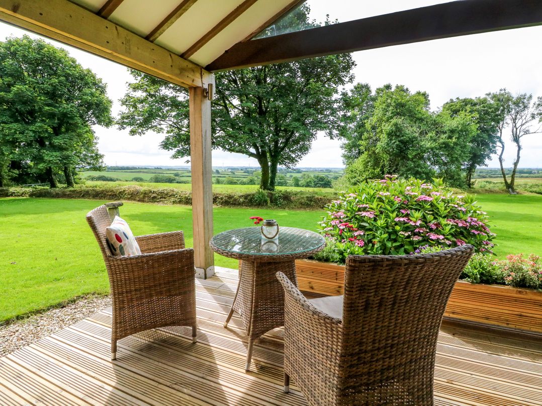 South Honeycroft Thatch