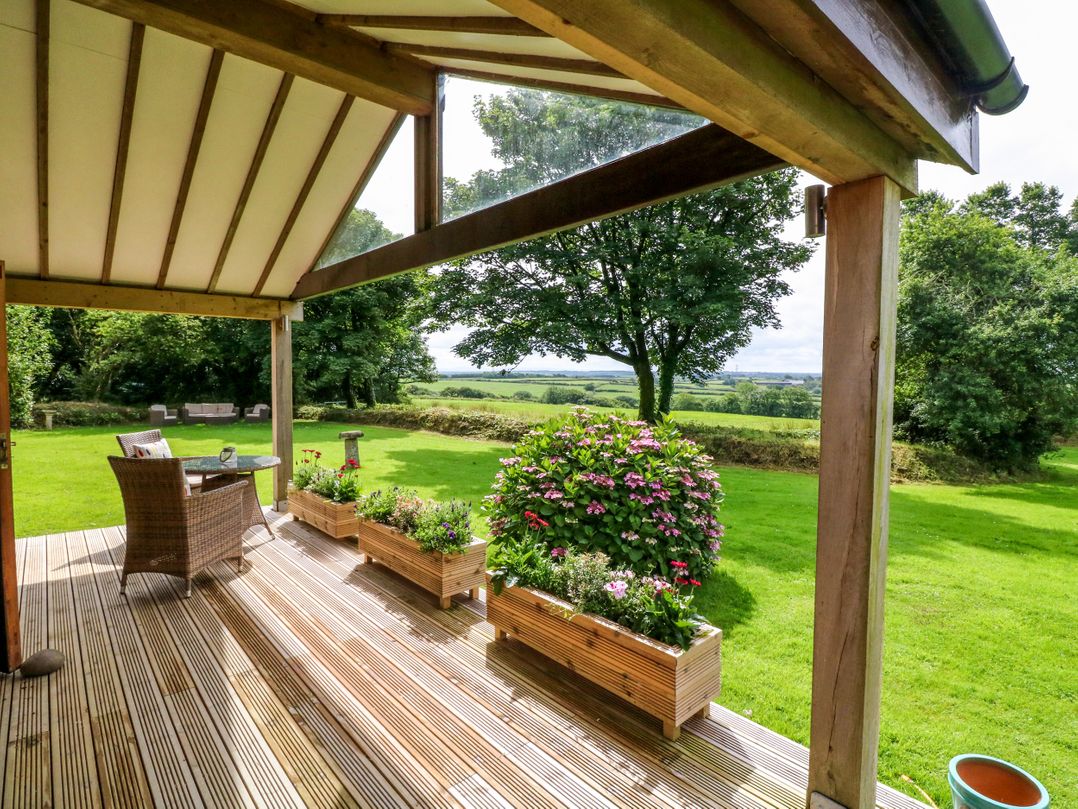 South Honeycroft Thatch