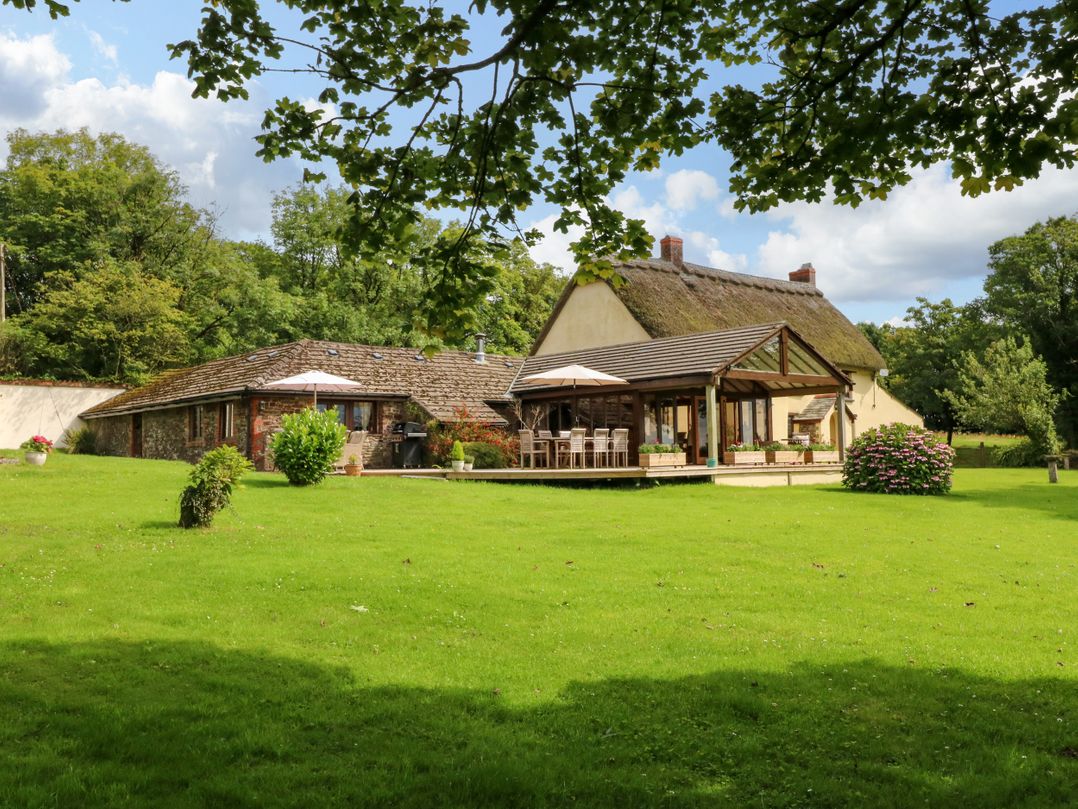 South Honeycroft Thatch