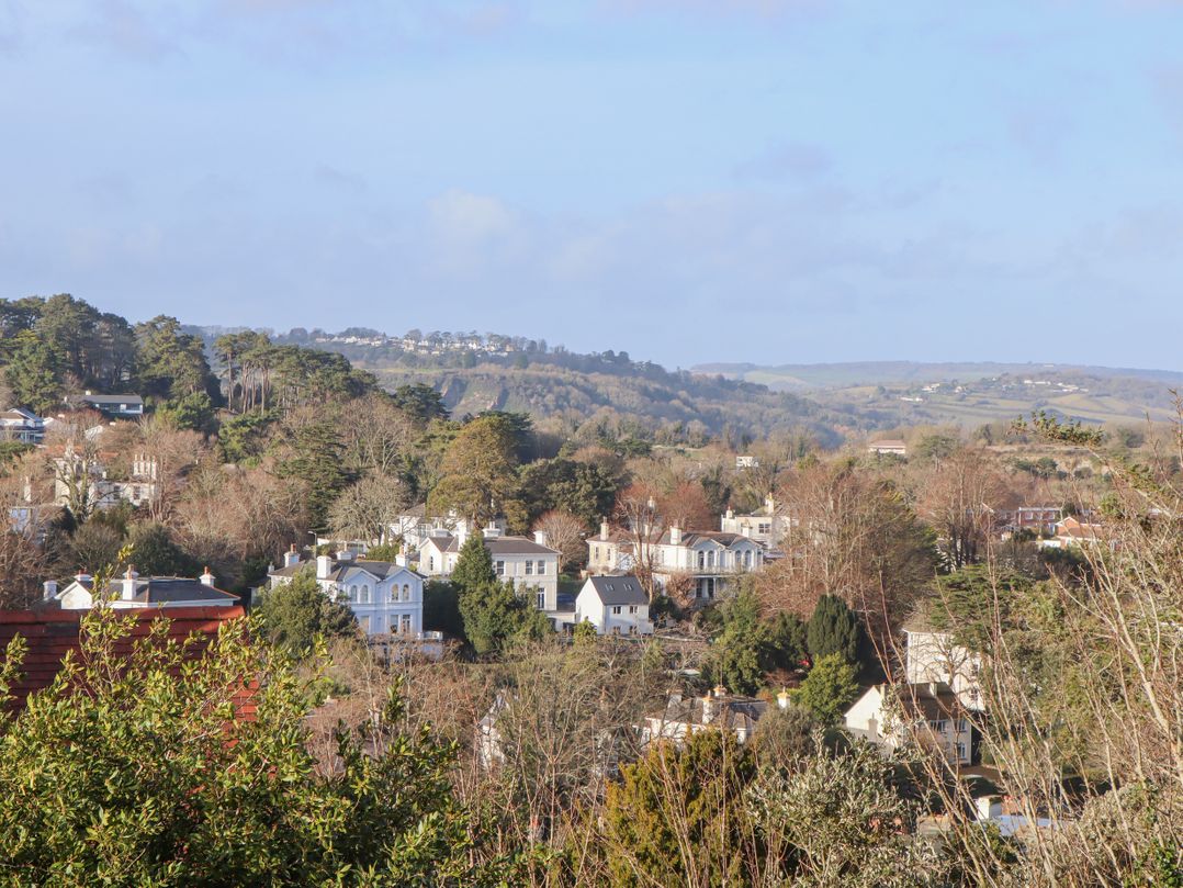 Flat 2 Channel View