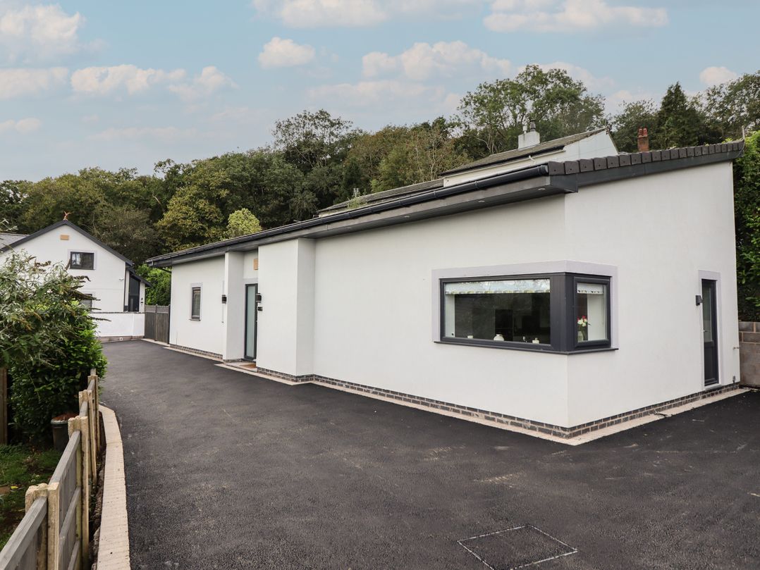 Bryn Cae