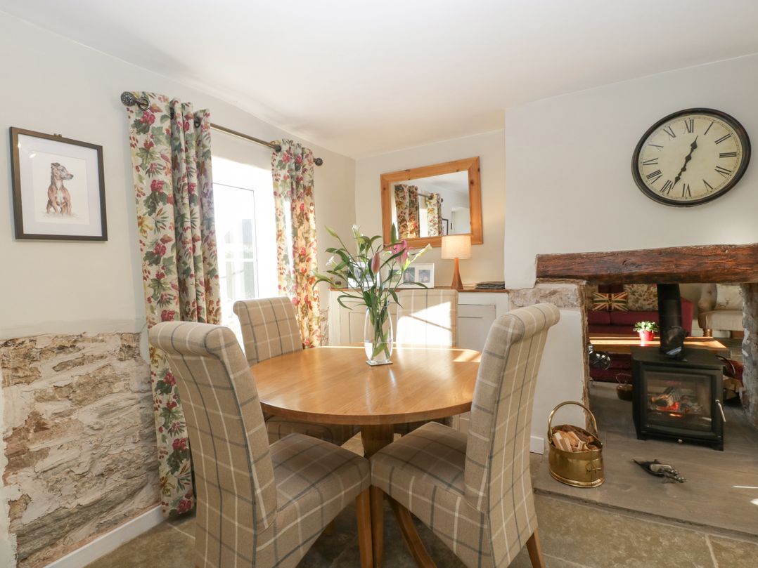 1 Tump Cottages