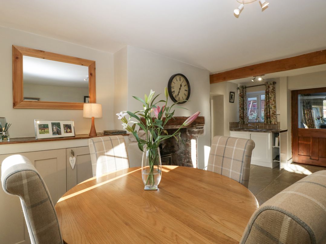 1 Tump Cottages
