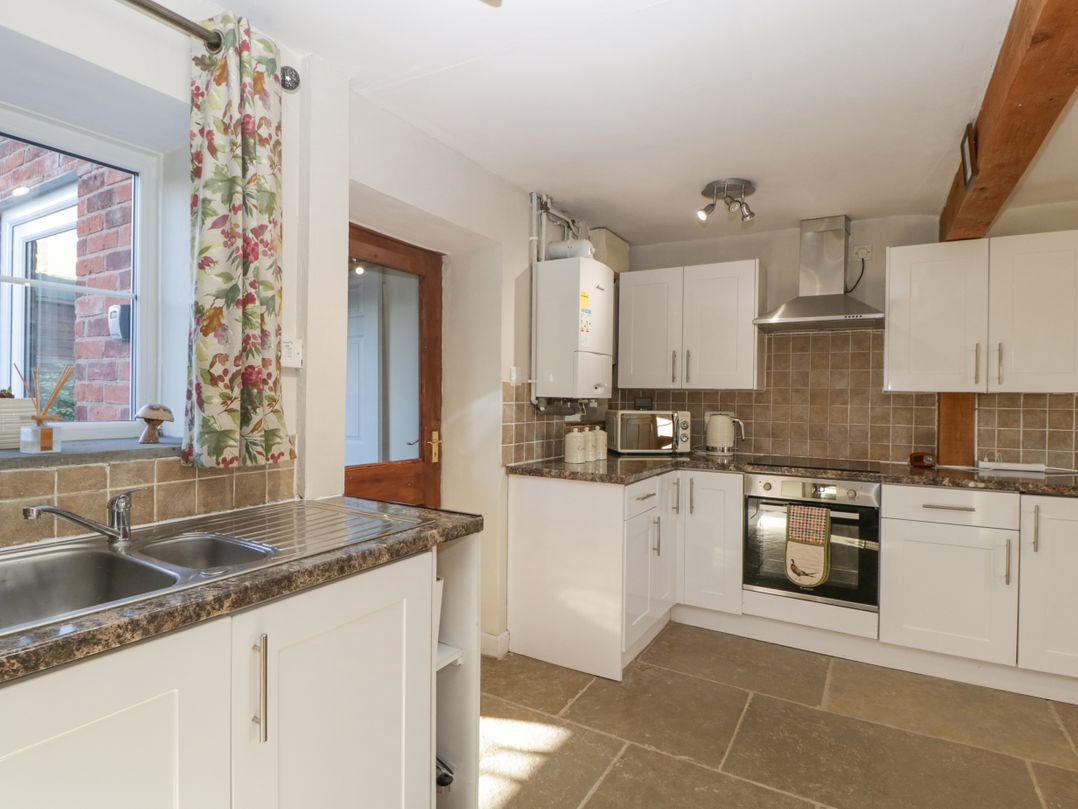 1 Tump Cottages