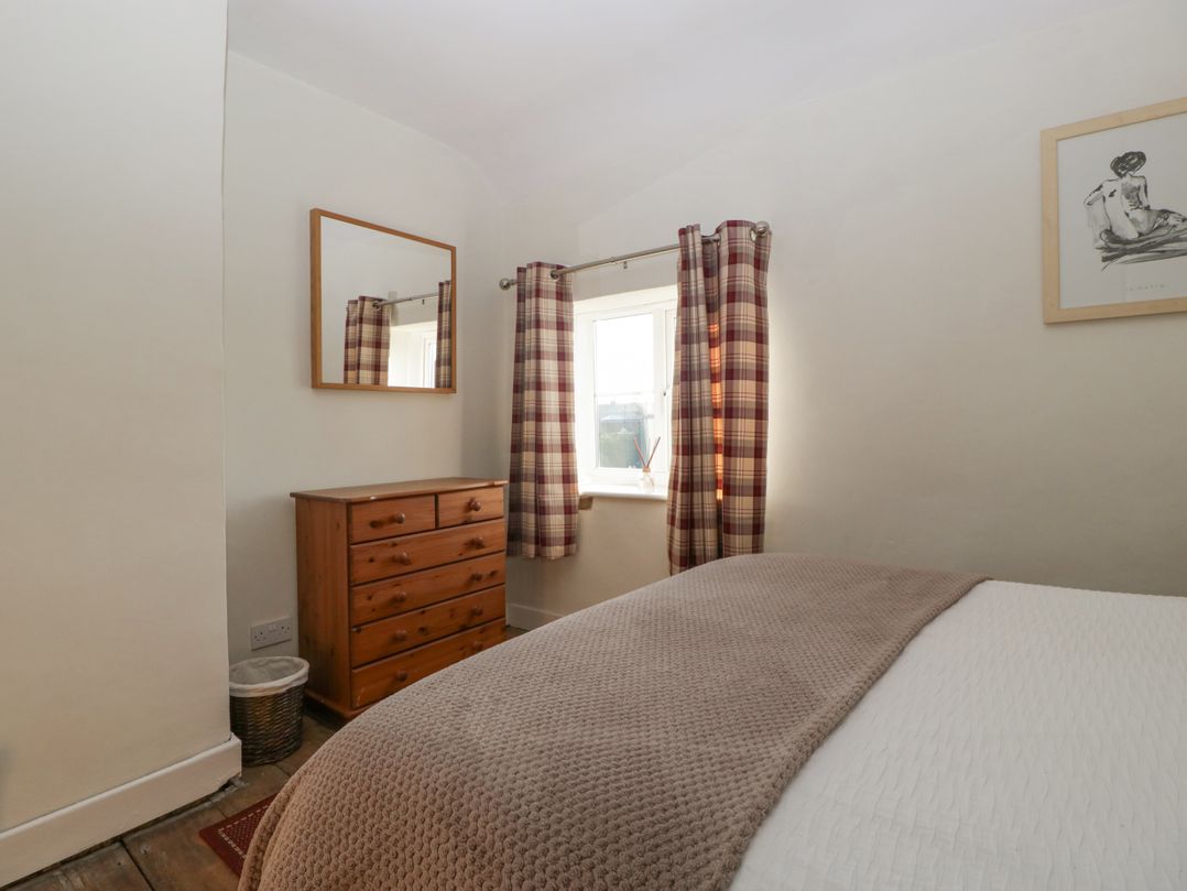 1 Tump Cottages
