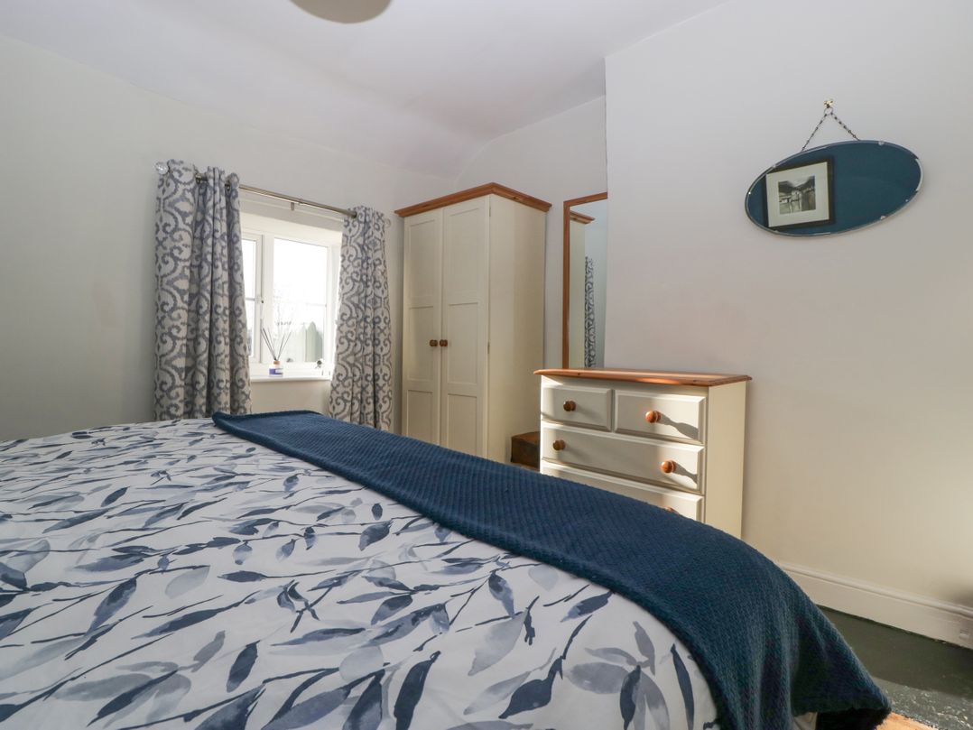 1 Tump Cottages