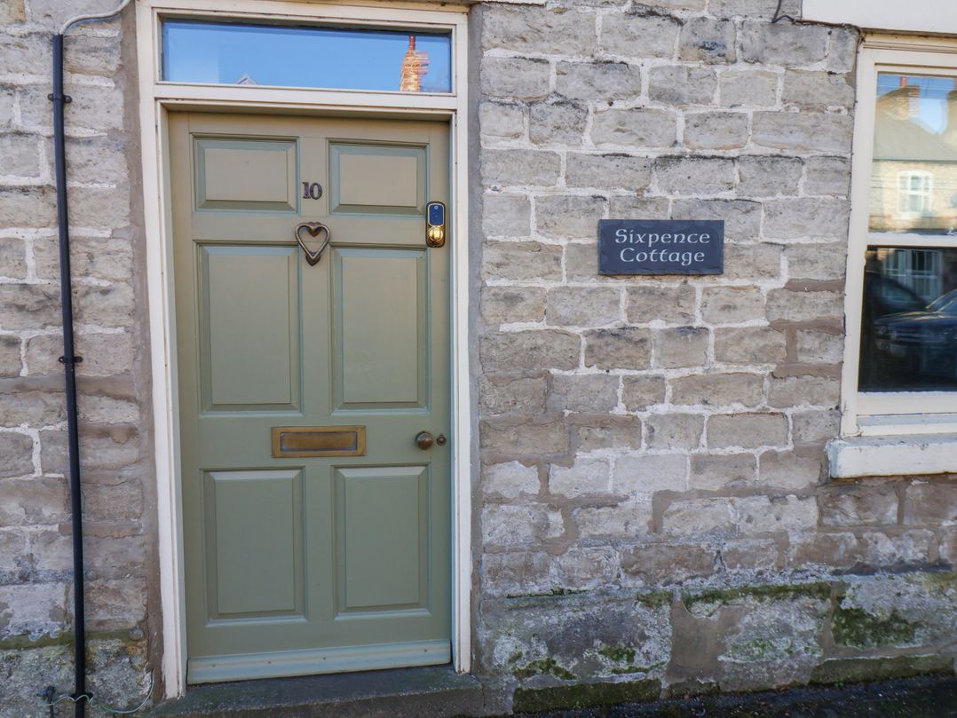 Sixpence Cottage