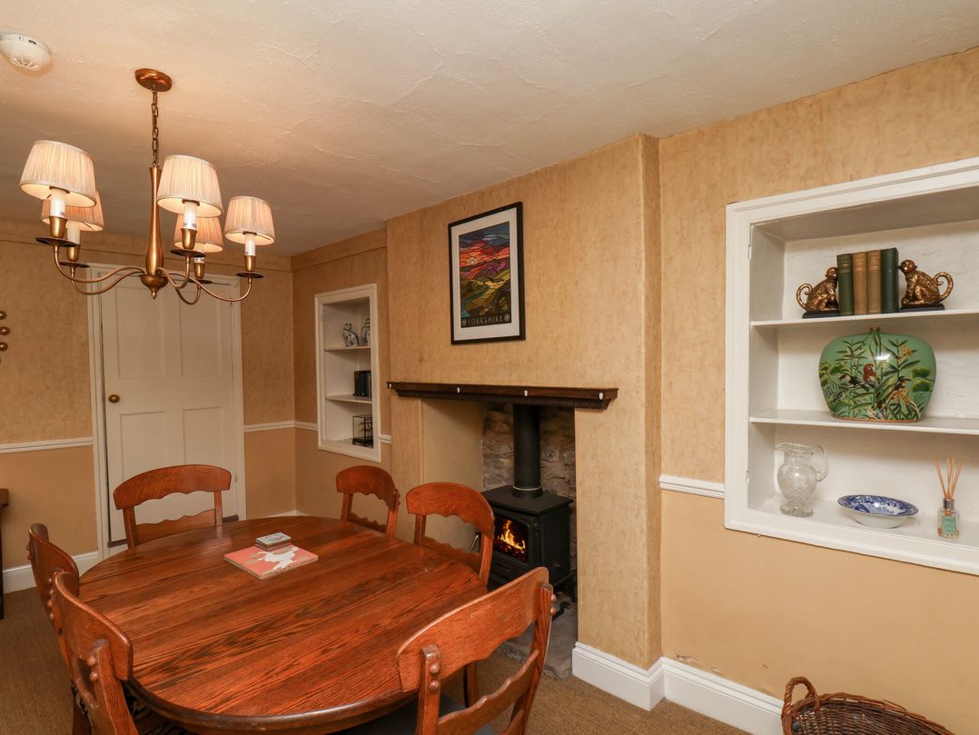Sixpence Cottage