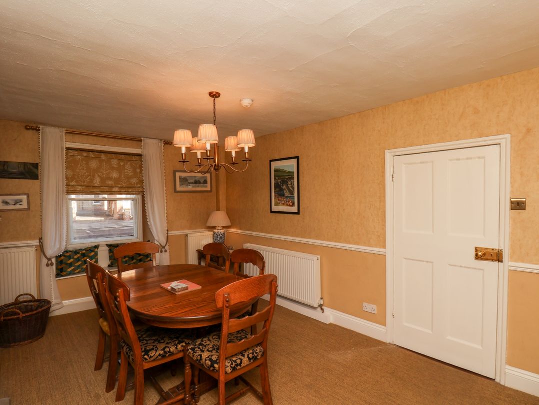 Sixpence Cottage
