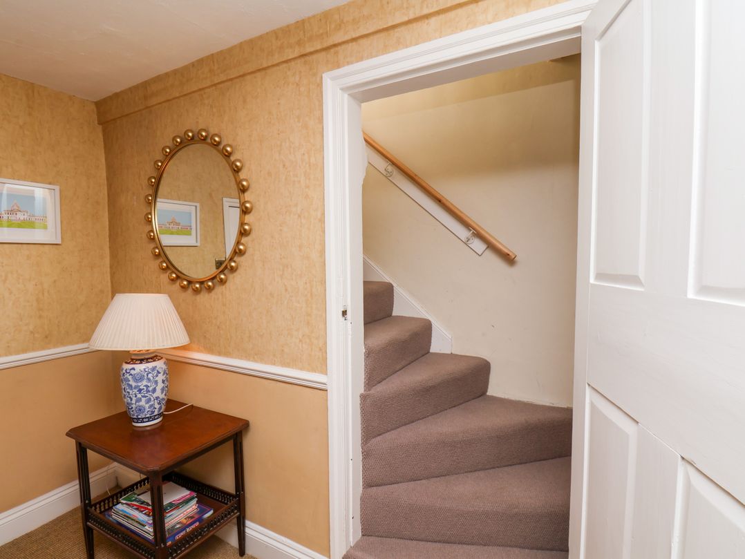 Sixpence Cottage
