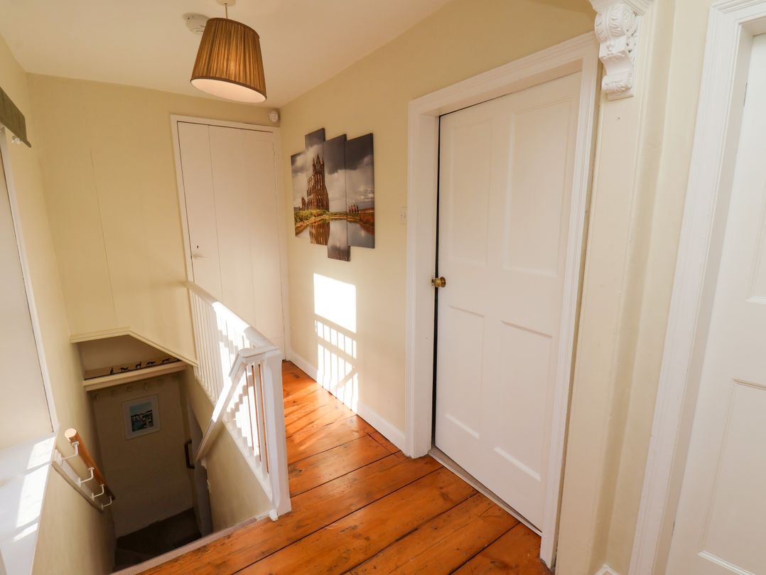 Sixpence Cottage
