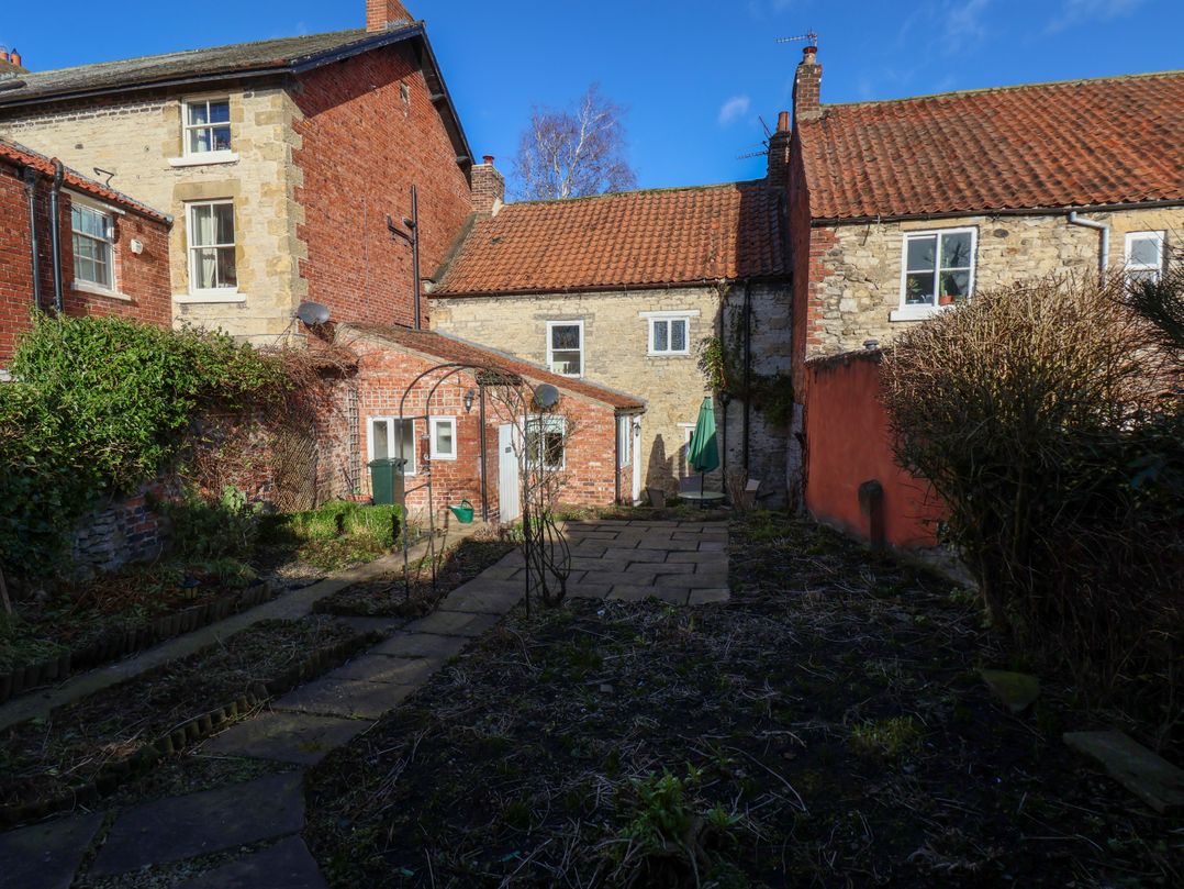 Sixpence Cottage