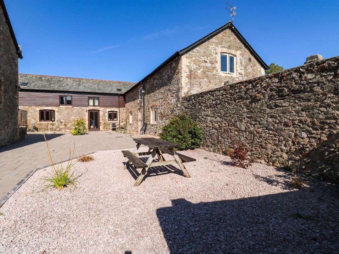3 Town Farm Court