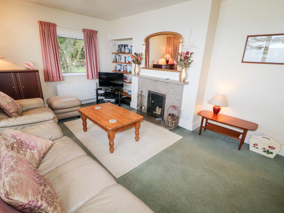 Rocklea Seaside Cottage