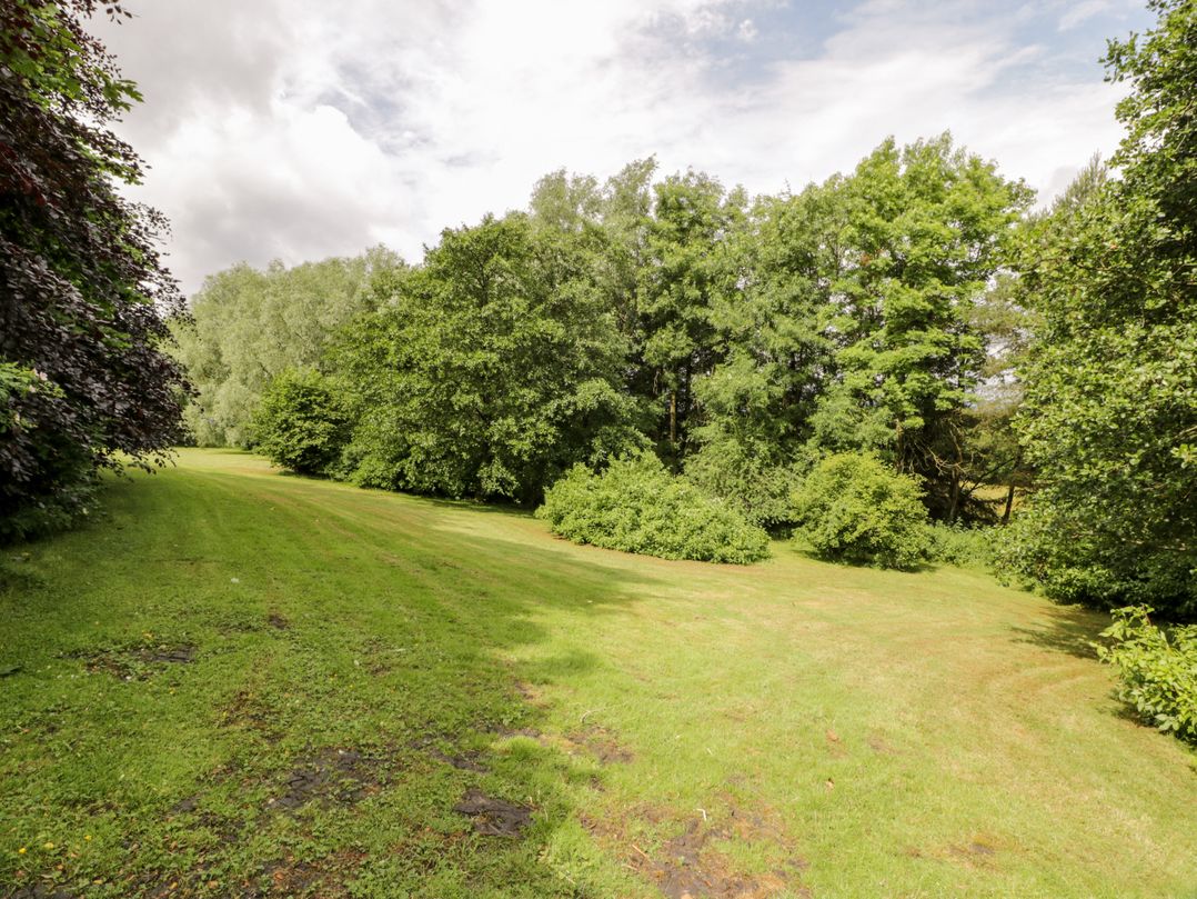 Shieldhill Farm House