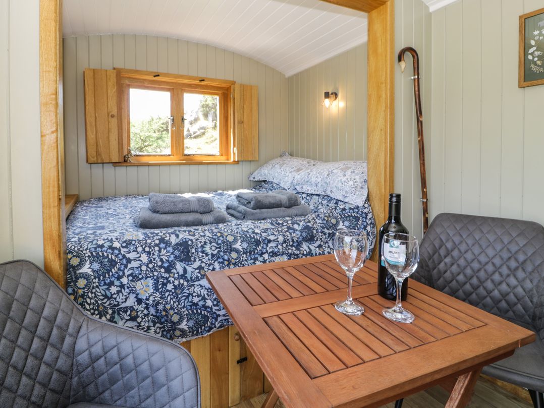 Llethr - Shepherds Hut