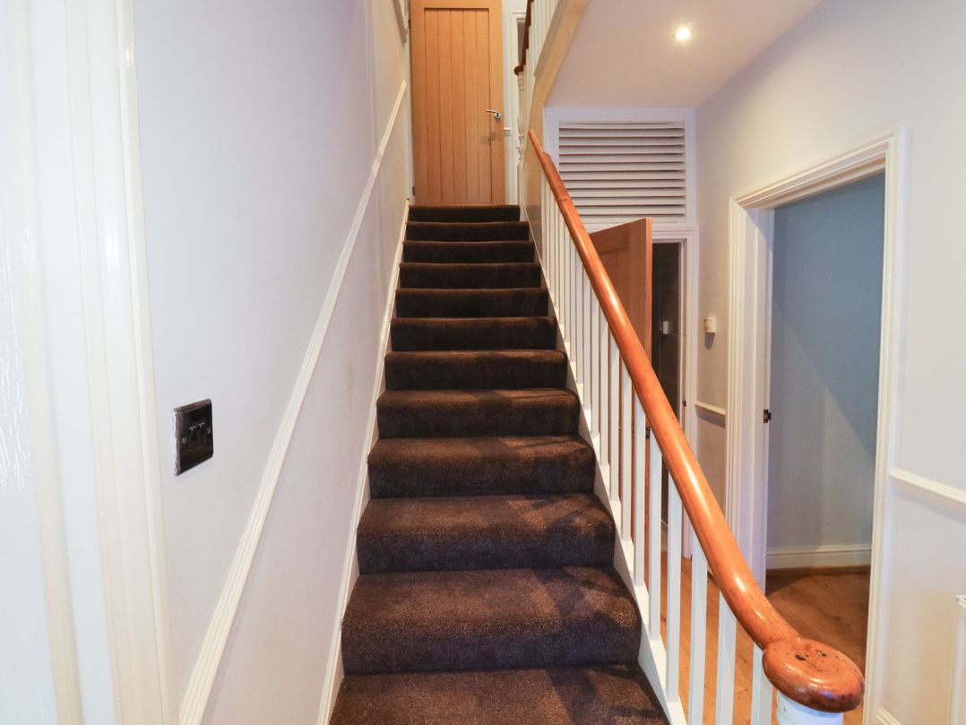 11 Magdalene Road