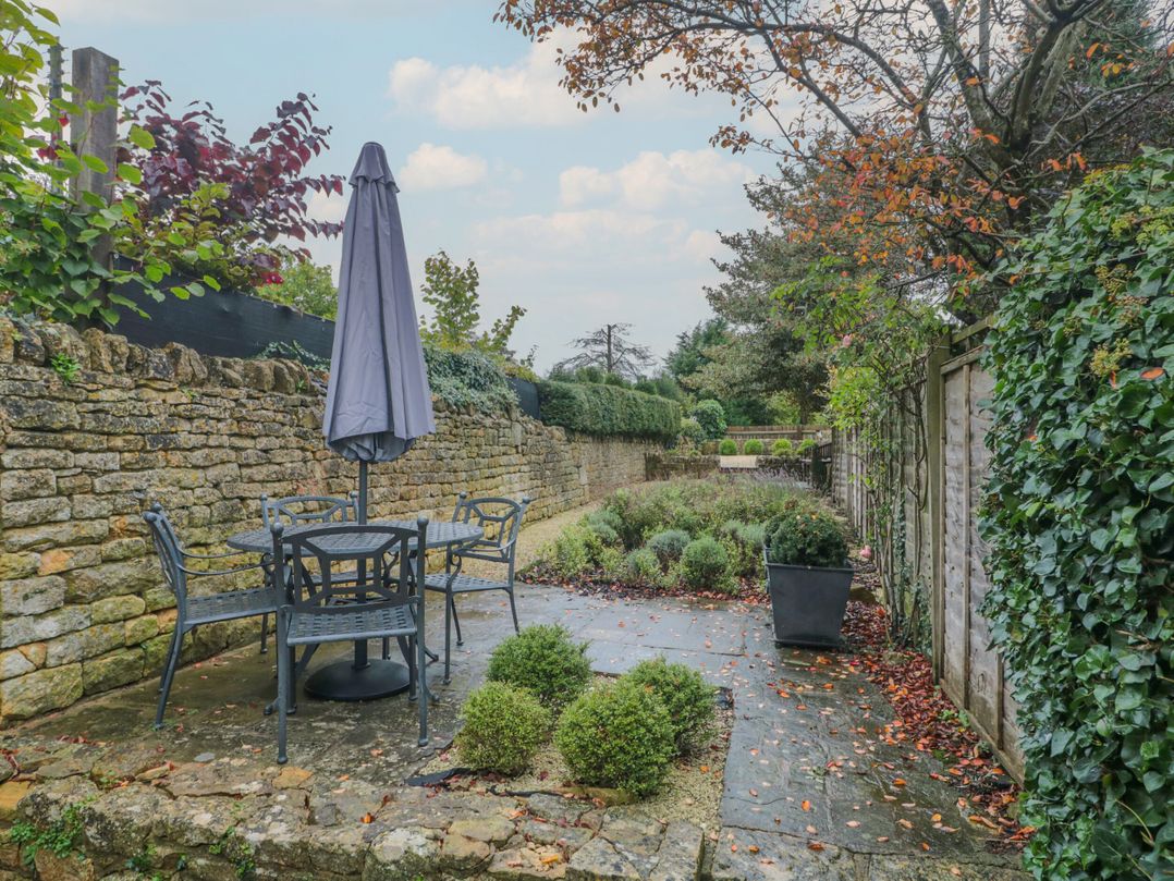 Little Lamb Cottage
