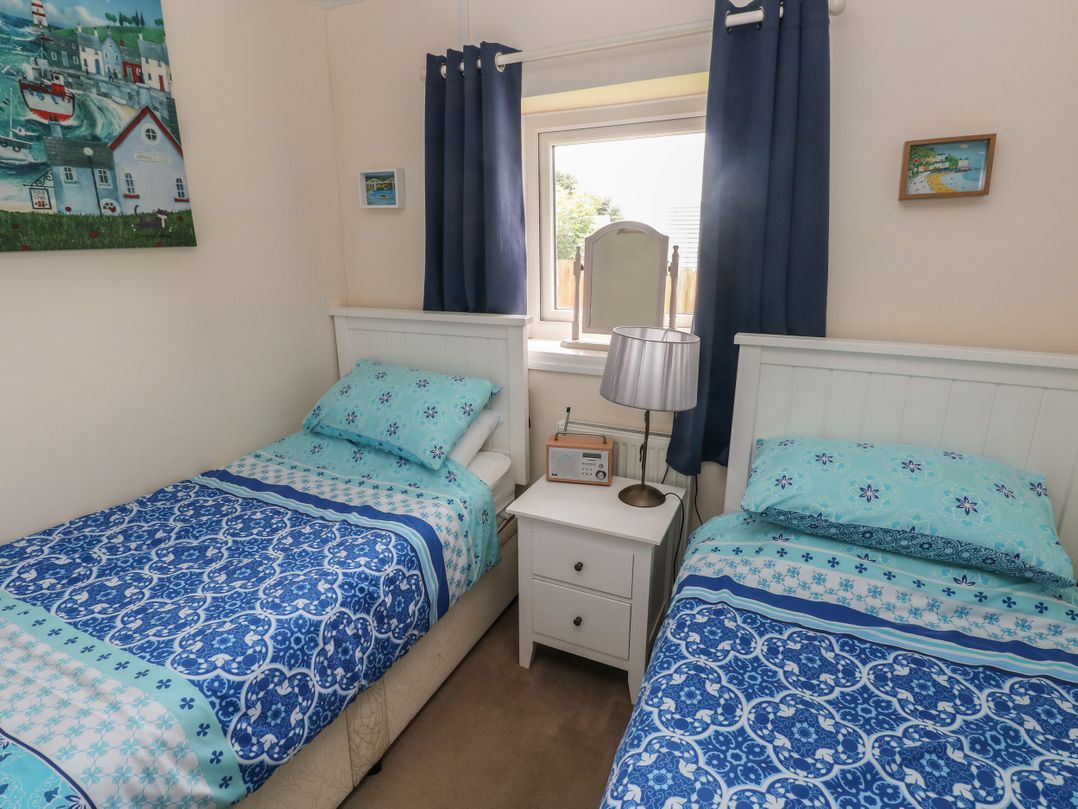 4 Honeyborough Farm Cottages