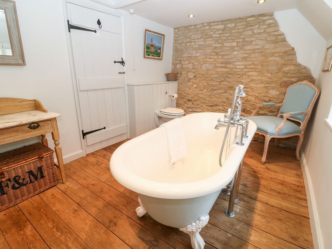 Holly Cottage