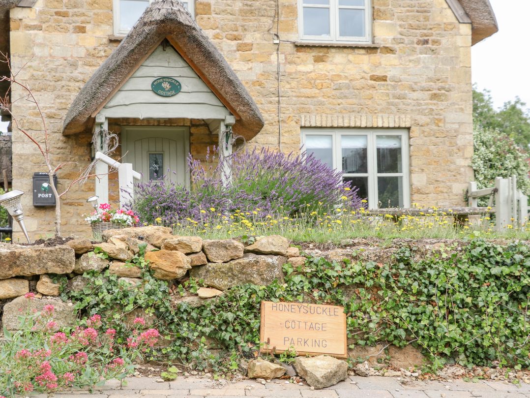 Honeysuckle Cottage (Brailes)