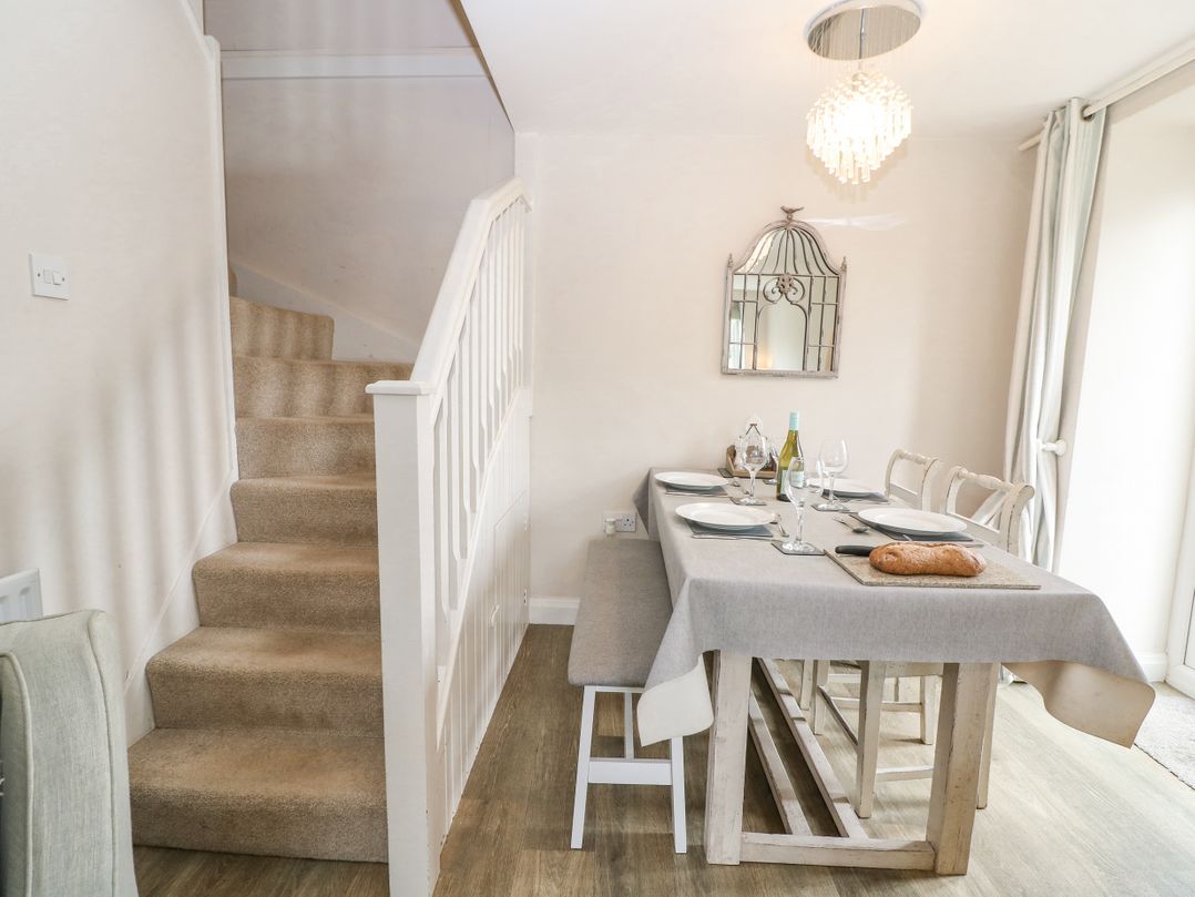 Honeysuckle Cottage (Brailes)