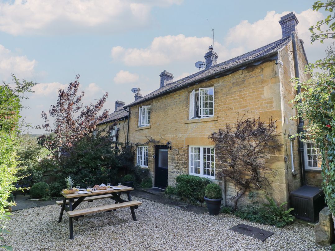 Jackdaw Cottage
