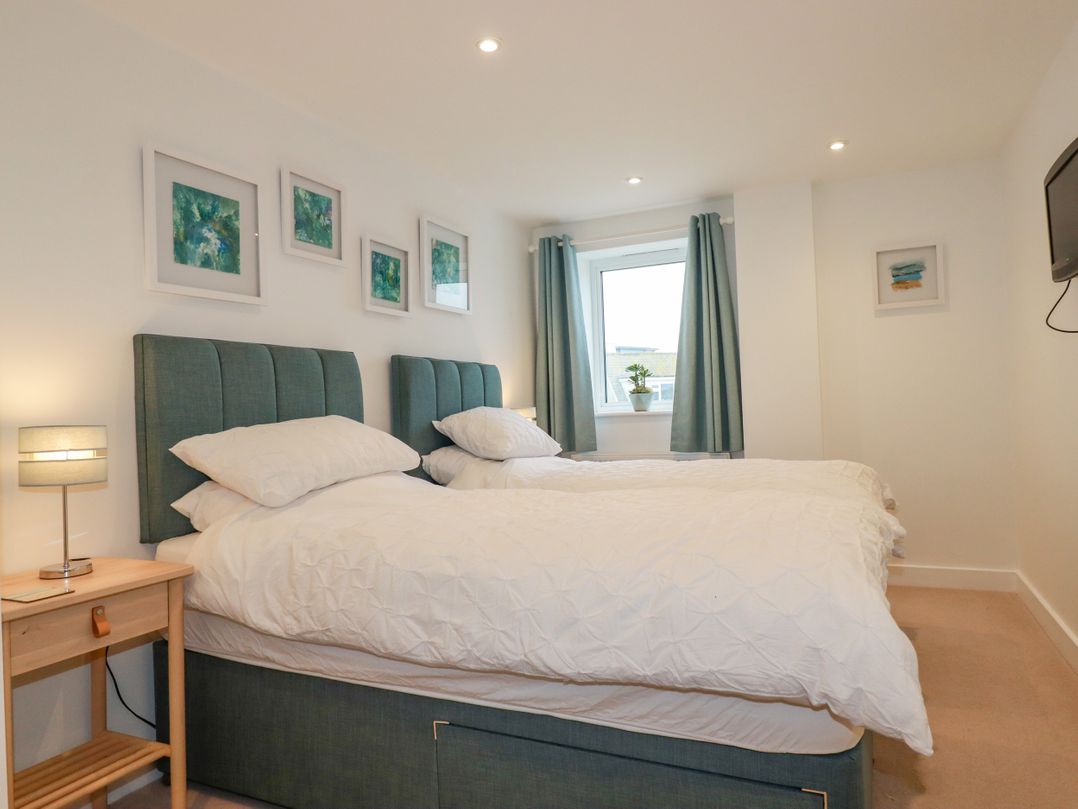 Fistral Retreat