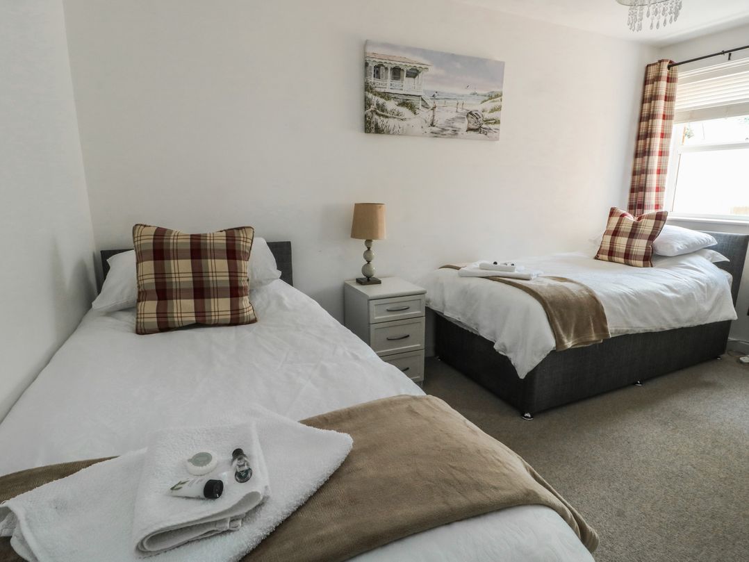 Benllech Coastal Retreat