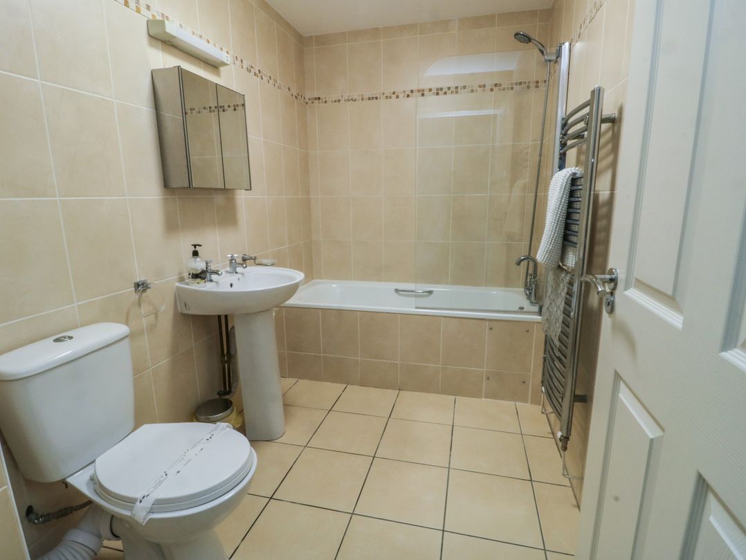 Benllech Coastal Retreat