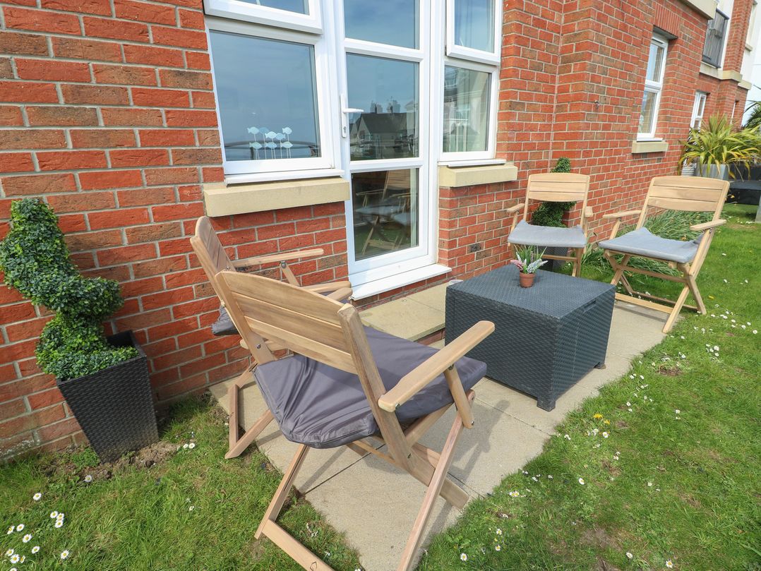 Benllech Coastal Retreat