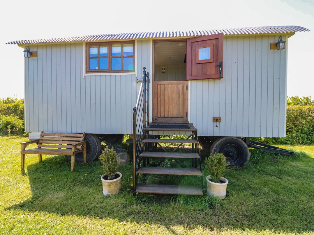 Sweet Caroline Shepherd’s Hut