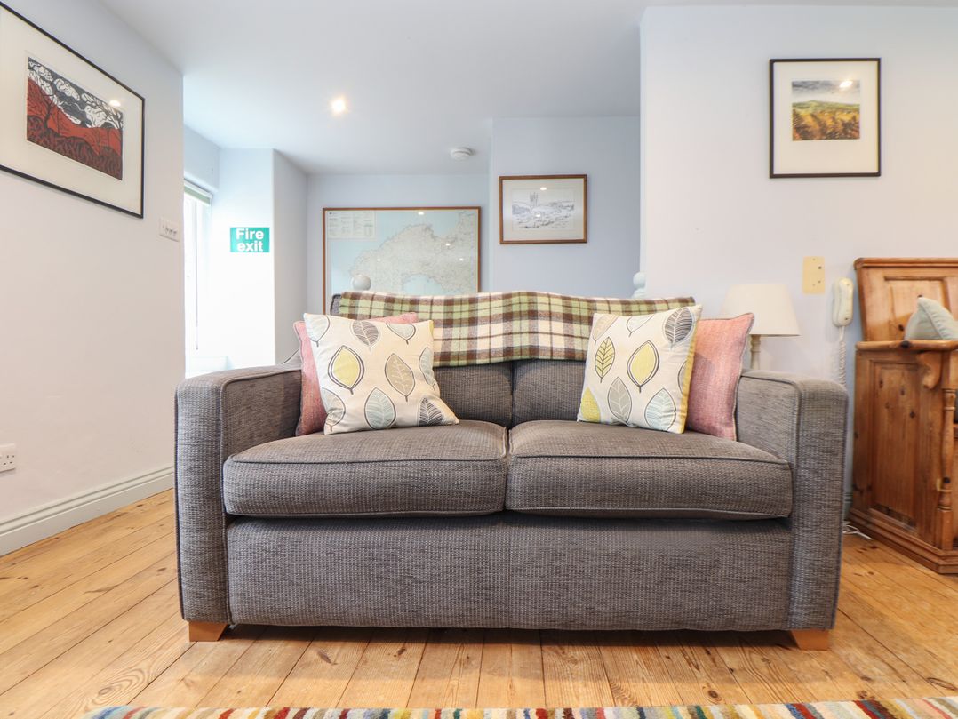 Corner Cottage