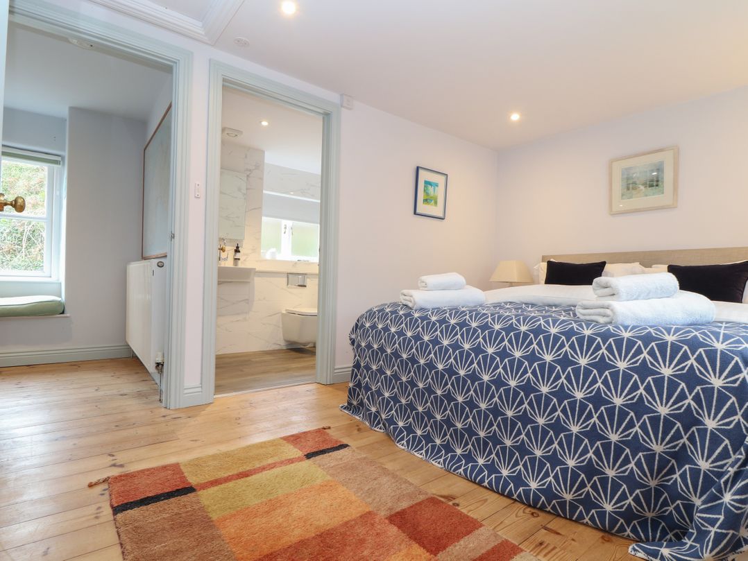 Corner Cottage