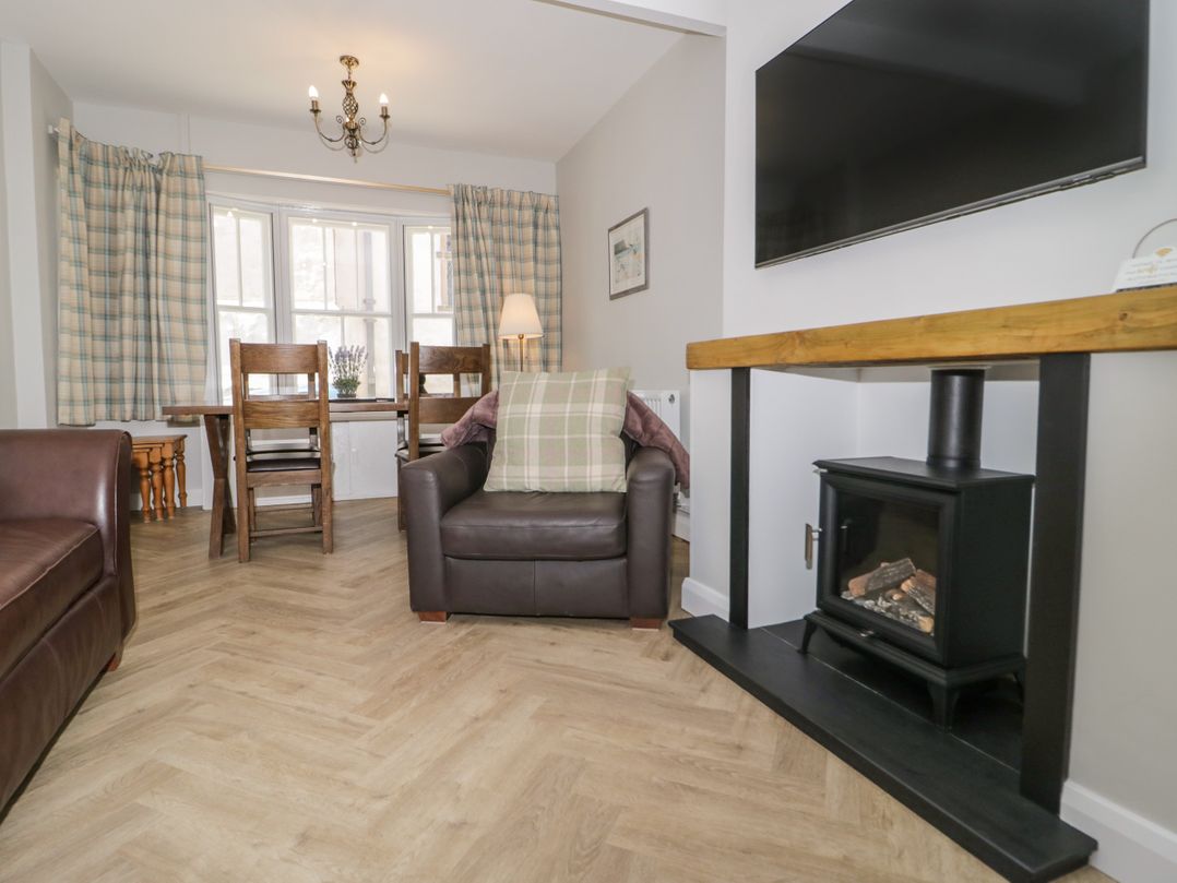 Oriel Cottage