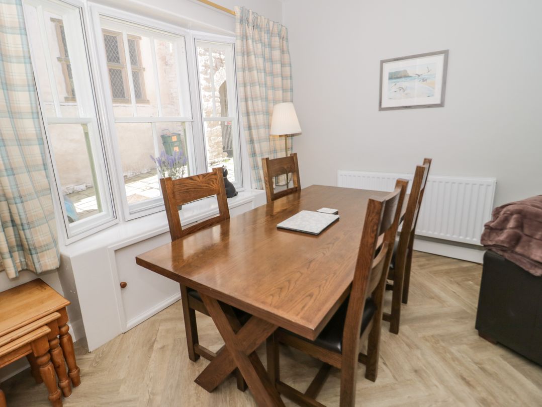 Oriel Cottage