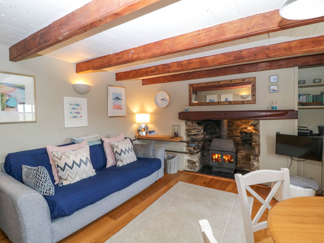 4 Trenhaile Terrace