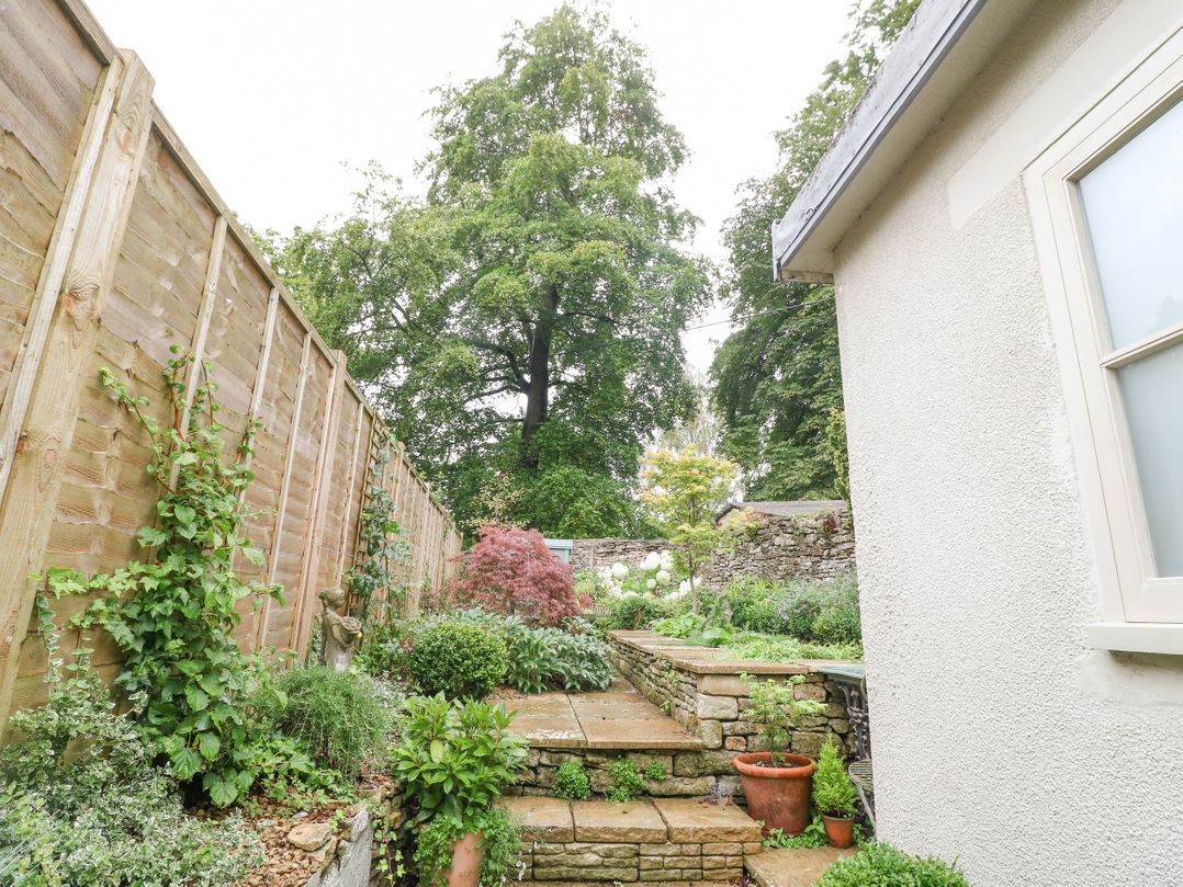 The Snug No 35 West End