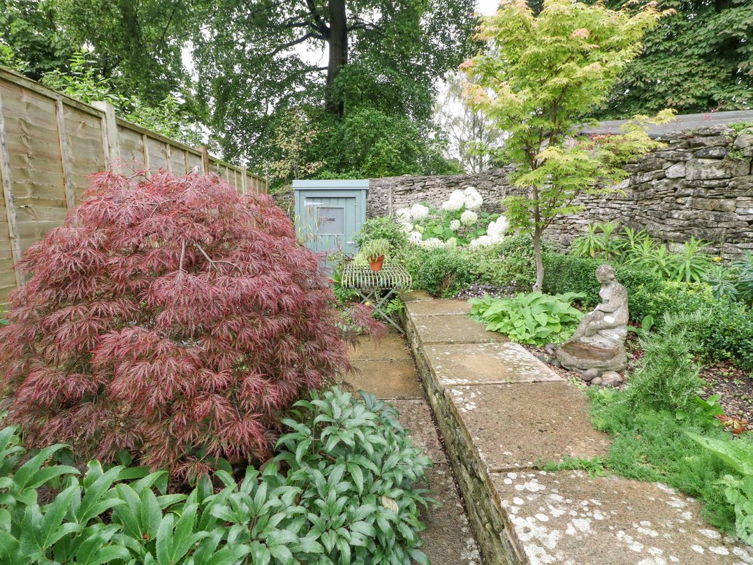 The Snug No 35 West End