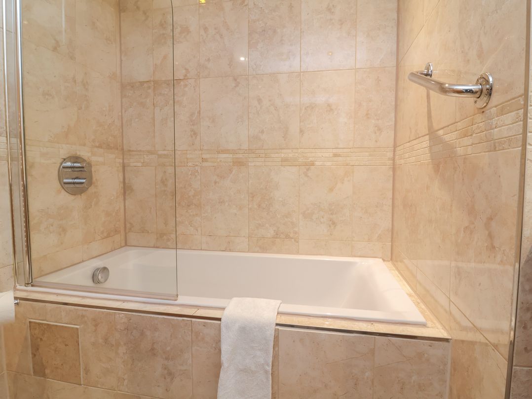 1107 Westbeach Resort