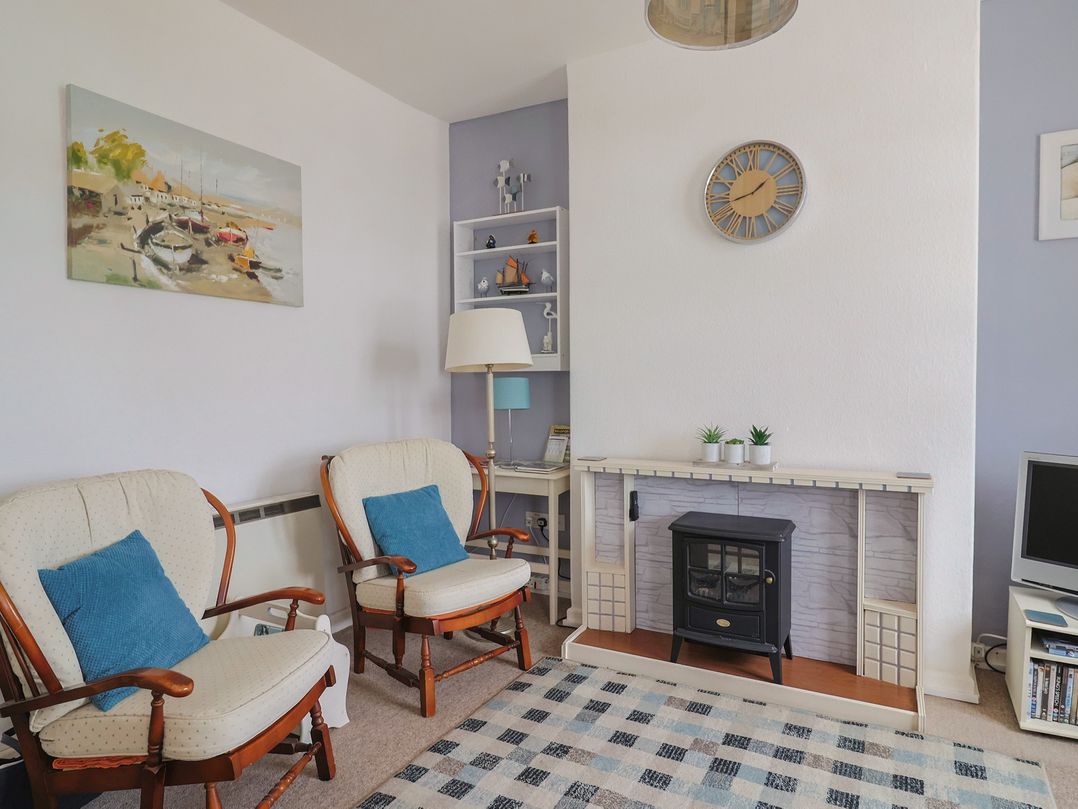 Flat F Bay House
