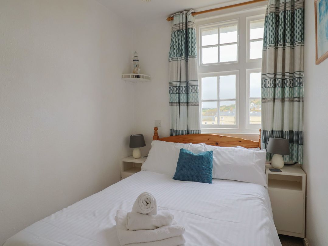 Flat F Bay House