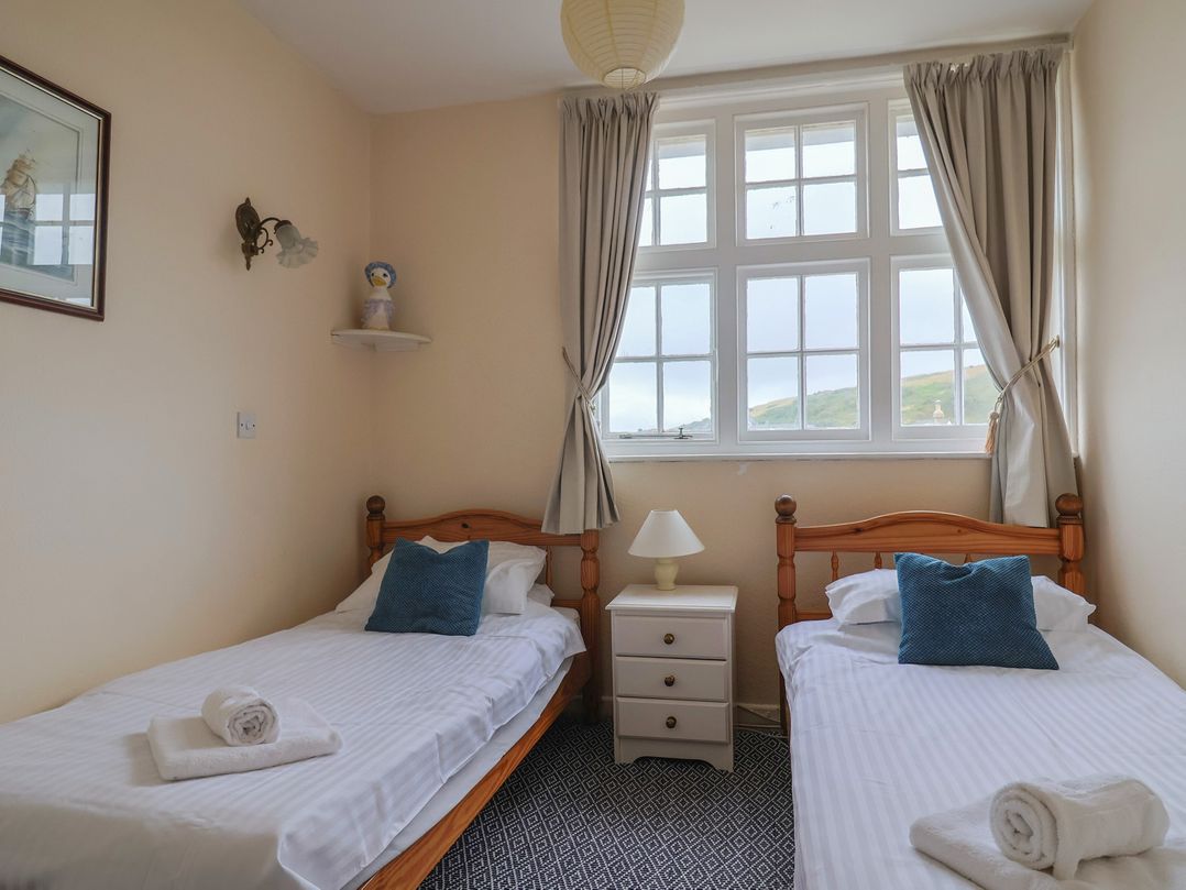 Flat F Bay House
