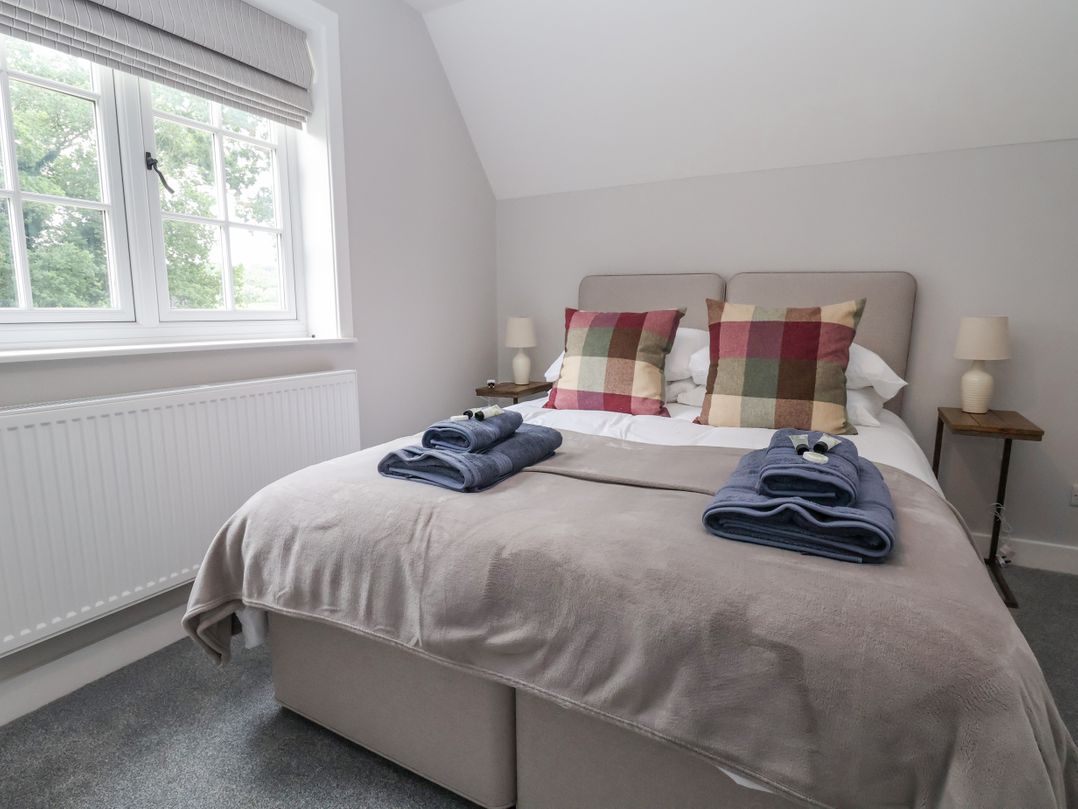 1 Golf Links Cottages