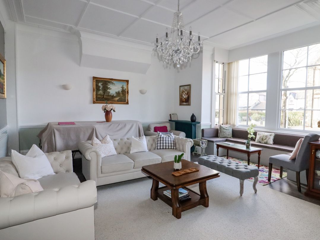 112 Balmoral Road